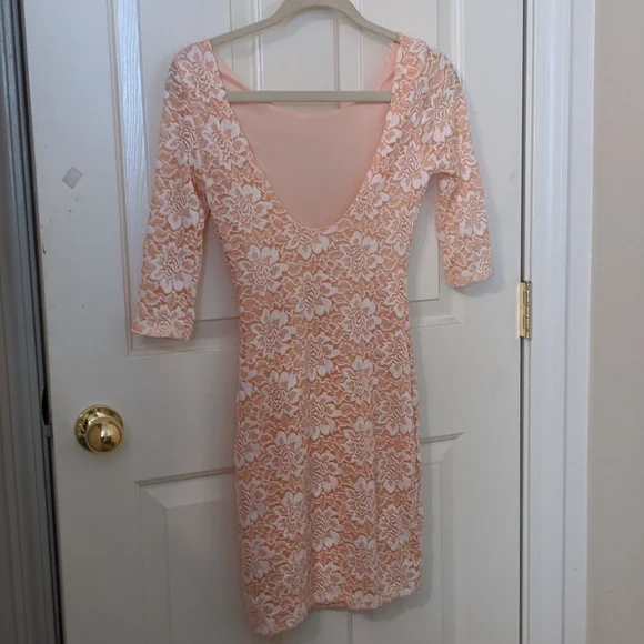 Summery 3/4 length sleeved dress - Picture 2 of 9